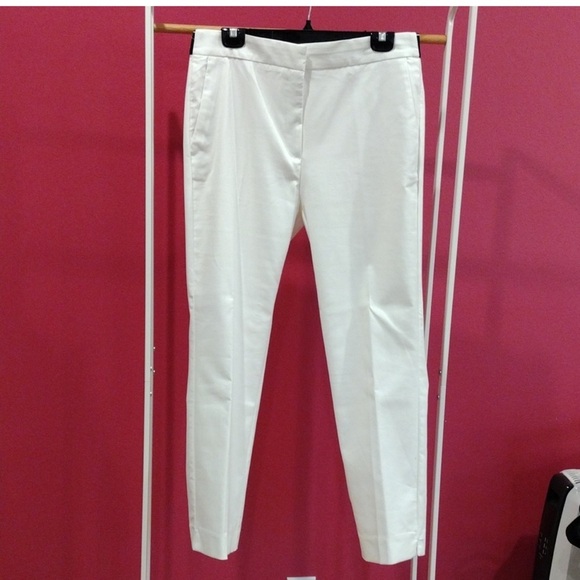 Zara white jogger waist pants with black elastic band - Picture 9 of 14